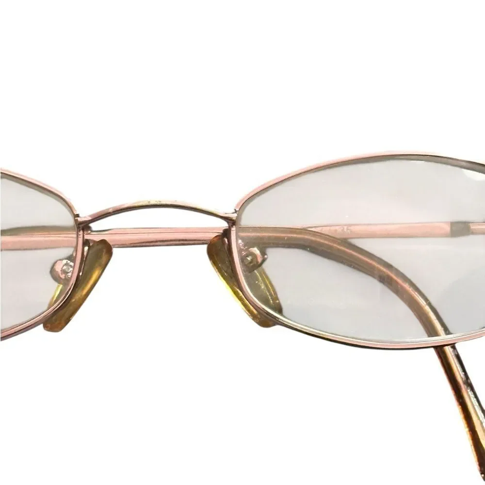 Guess By Marciano eye glass case with glasses